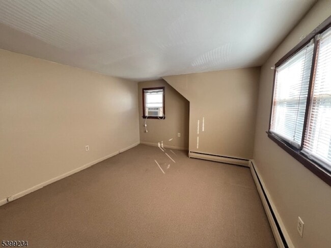 Building Photo - 30 Garden Ave