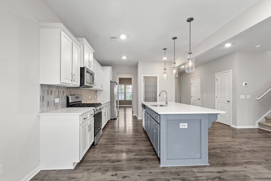 Building Photo - 514 Purple Finch Rd