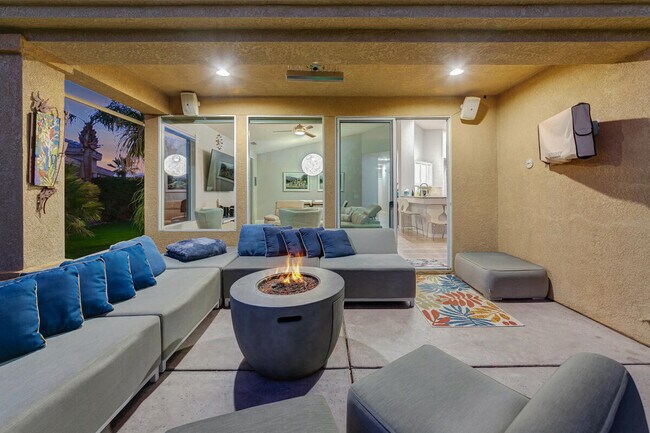 Building Photo - 67361 N Laguna Dr