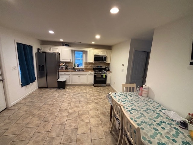 Building Photo - 23 Finney Ln