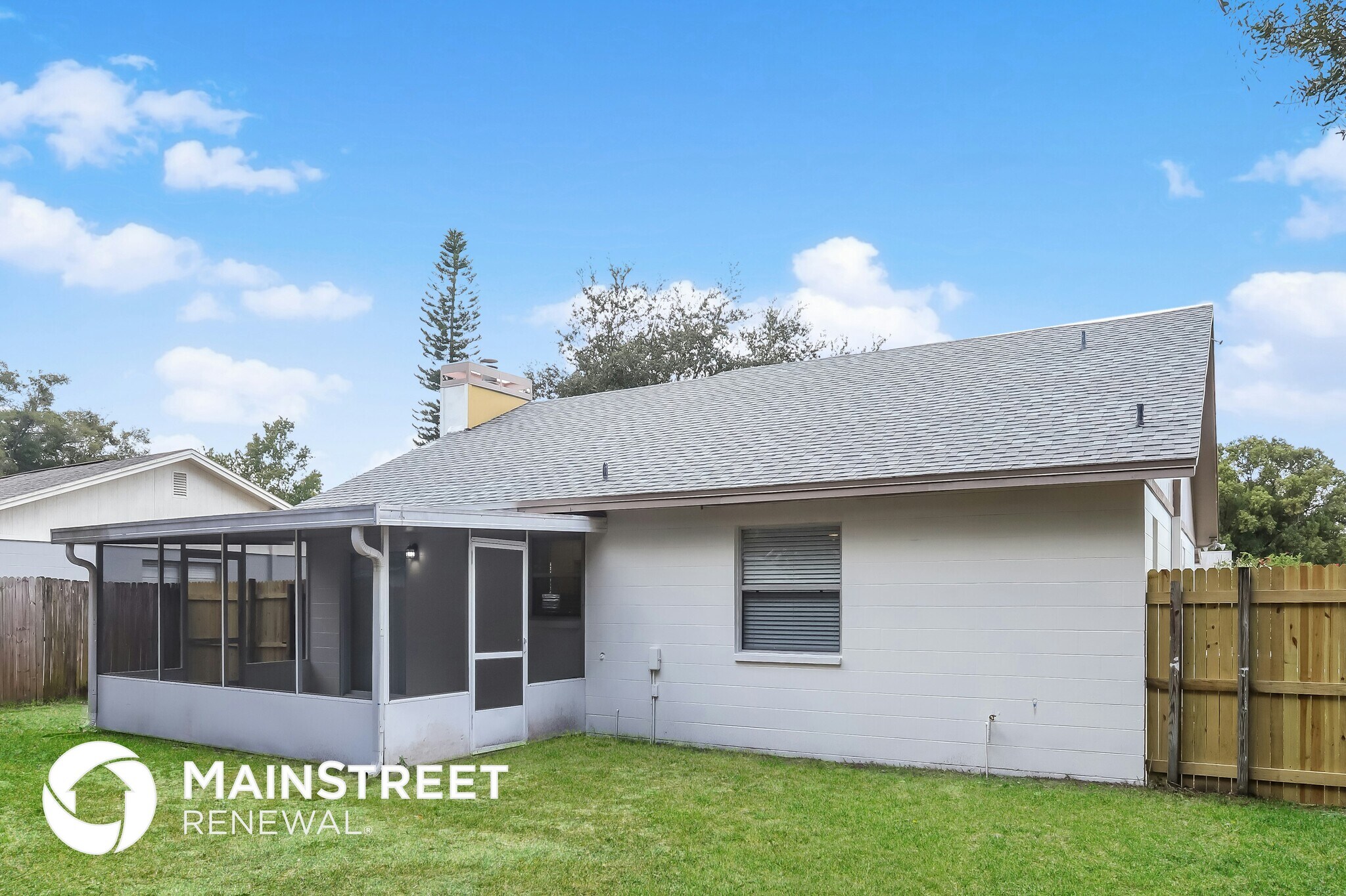 Building Photo - 834 Cinnamon Dr