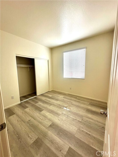 Building Photo - 13846 Hawk Ct