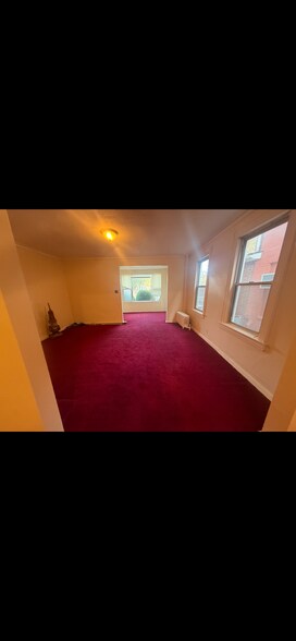 Building Photo - 1898 Schenectady Ave