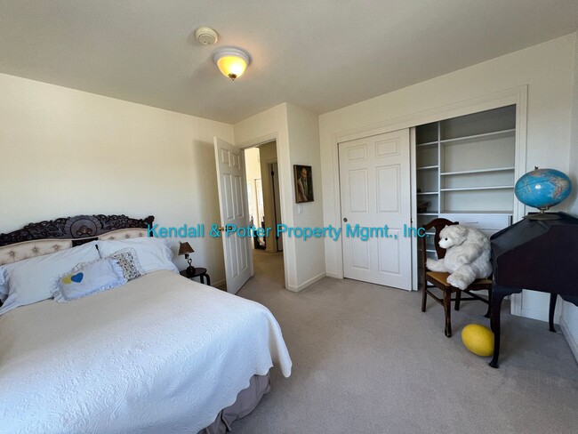 Building Photo - Ocean Views in Seacliff – Furnished 4BR/3B...