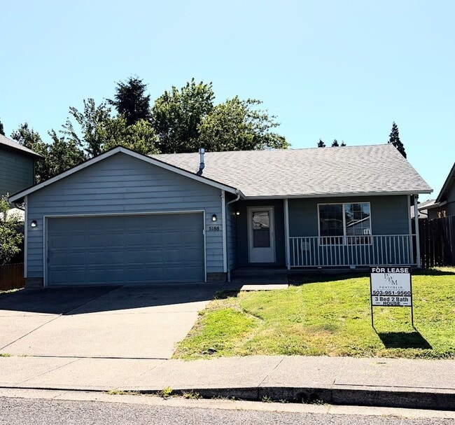 Building Photo - Spacious Keizer Home with Large Fenced Backyard