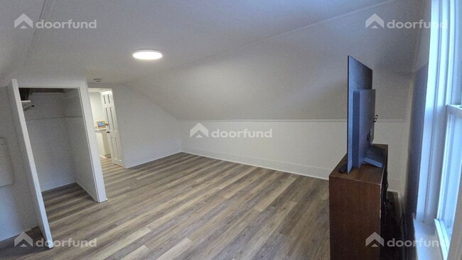 Building Photo - 50 Summer St