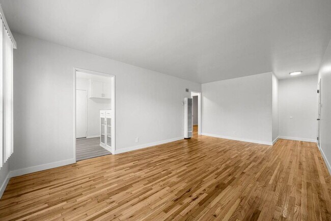 Building Photo - 4114 Palmwood Dr