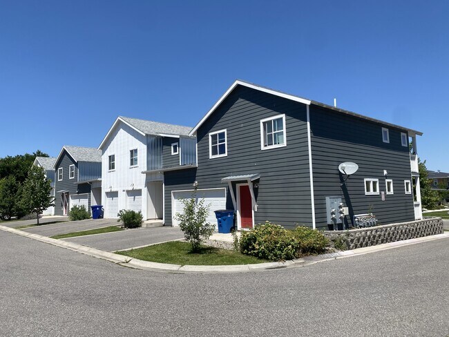 Building Photo - 2286 Gallatin Green Blvd