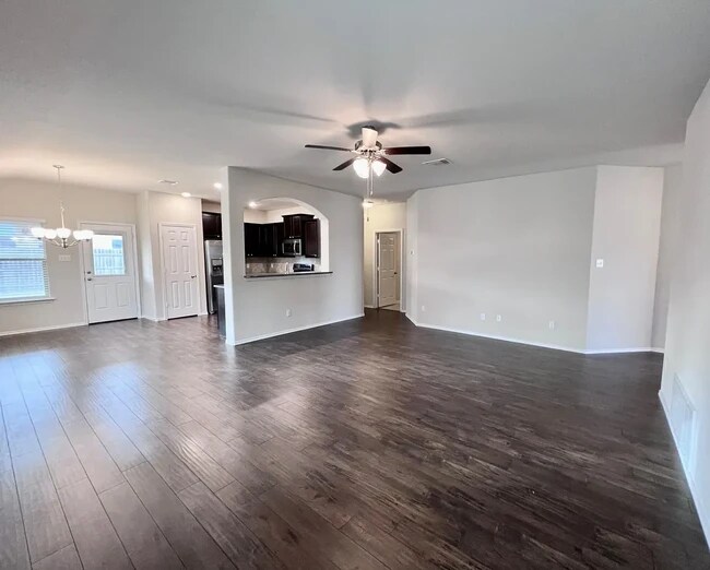 Building Photo - 6320 Dorothy Muree Dr