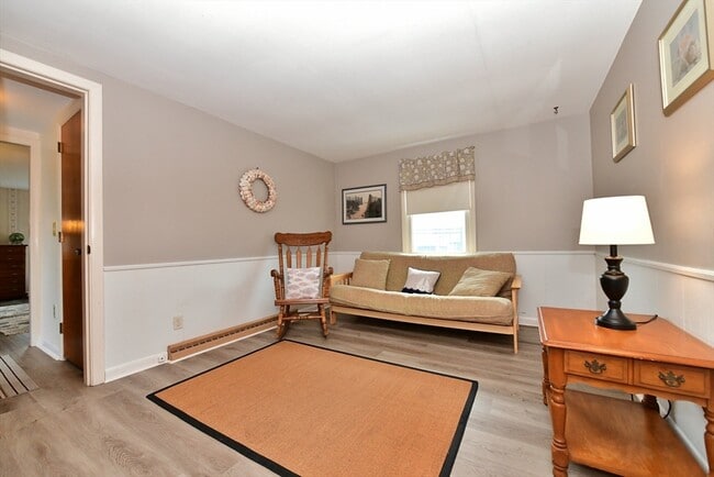 Building Photo - 5 Spindrift Ln