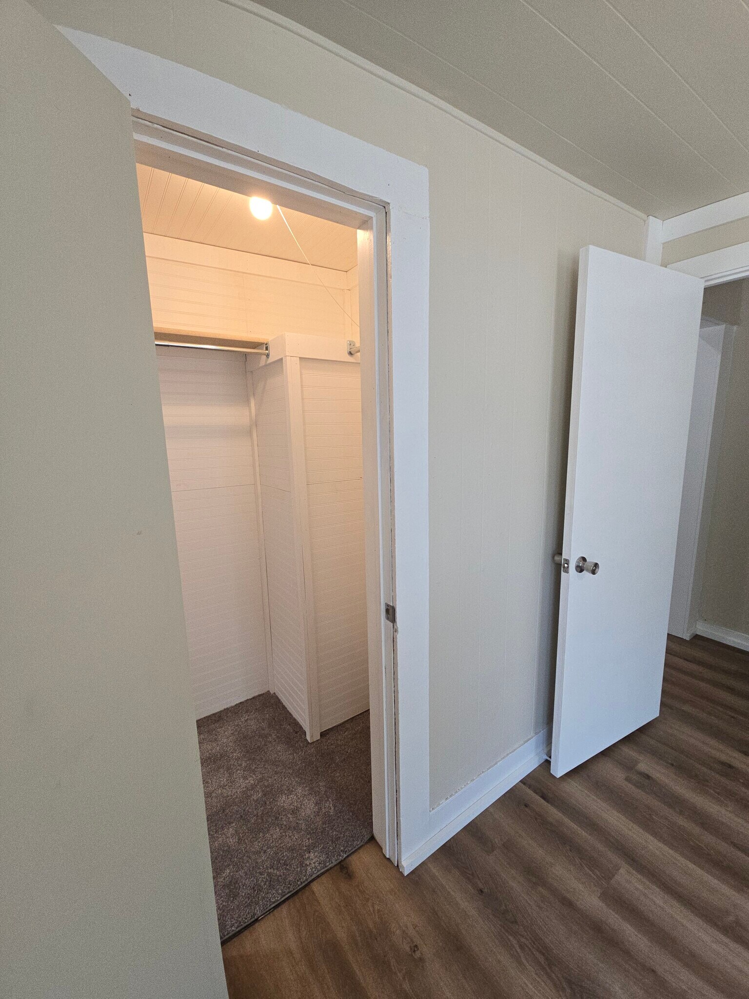 West Bedroom Closet - 320 Chautauqua Ave