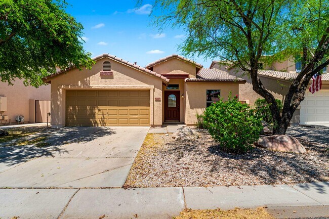 Building Photo - Well maintained 3 bedroom home in Cave Creek AZ - Available Today!
