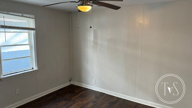 Building Photo - 710 Fruit St