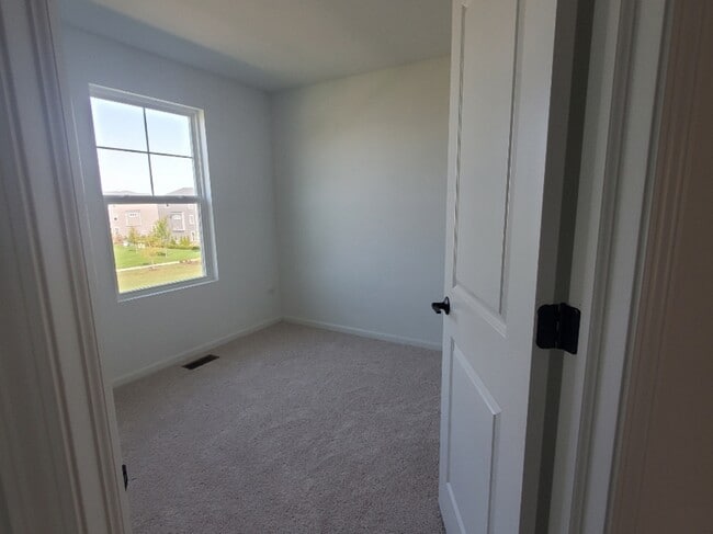 Building Photo - 4499 Chelsea Mnr Cir