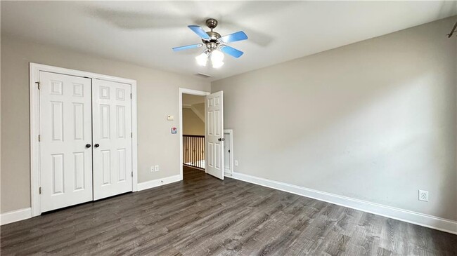 Building Photo - 140 Wind Flower Ct