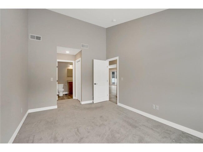 Building Photo - 436 Norway Ln