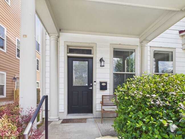 Building Photo - 1112 Porter St