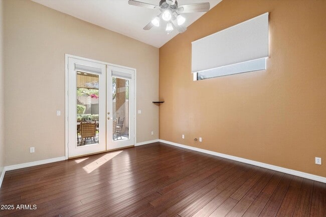 Building Photo - 4823 E Barwick Dr