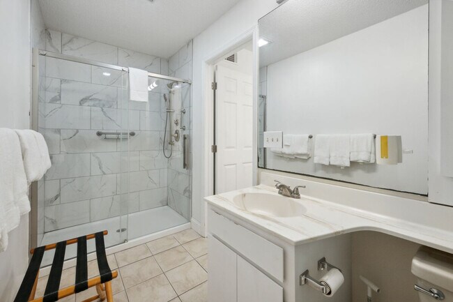 Building Photo - 393 Aspen Loop