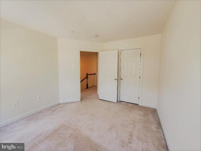 Building Photo - 1625 Whitehall Dr