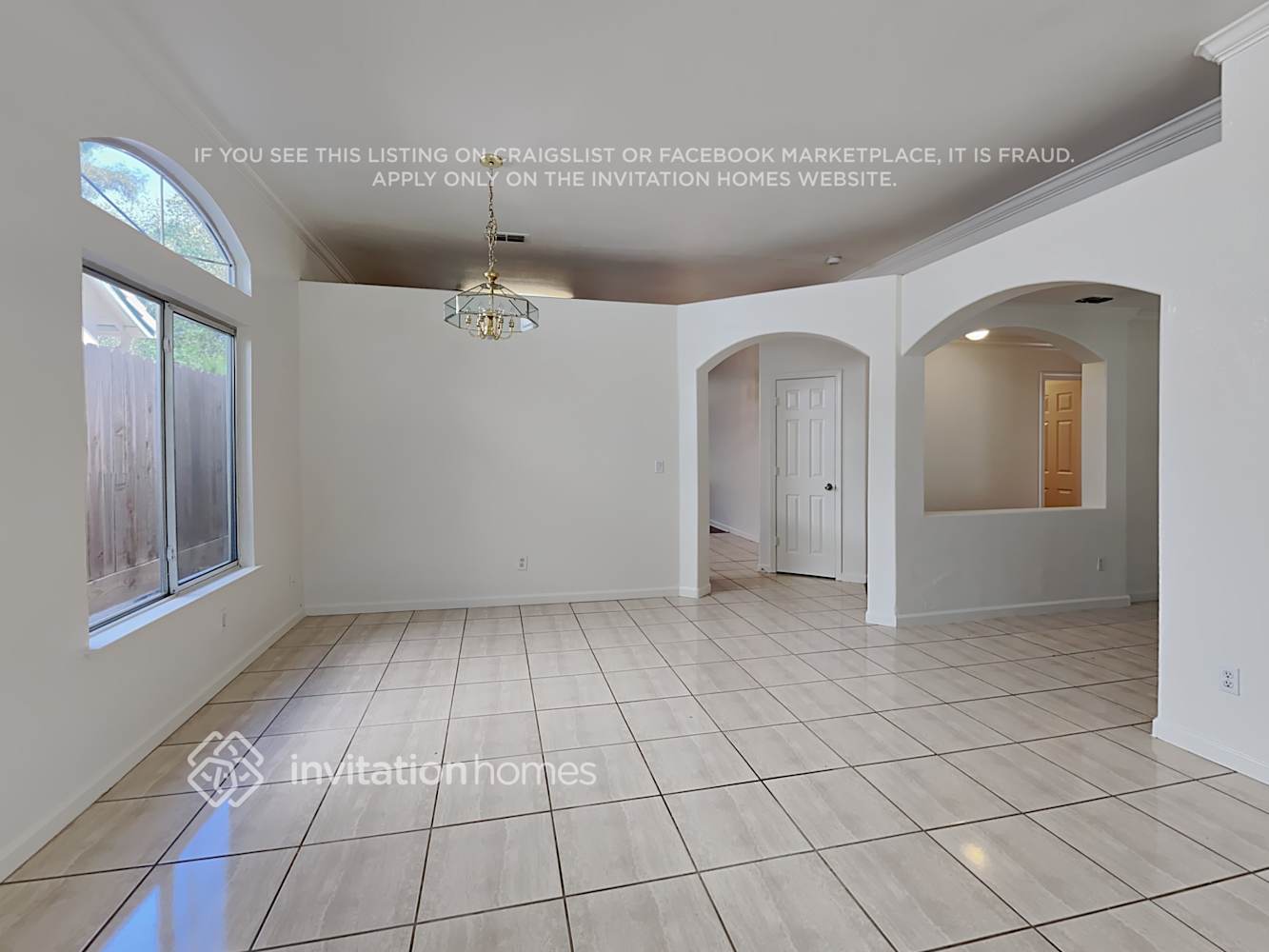 Building Photo - 3042 Pepperridge Dr