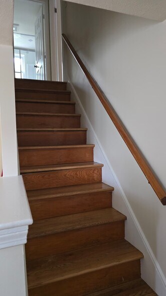 Building Photo - 57 Maynard Rd