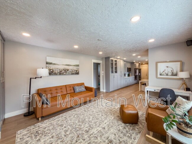 Building Photo - 76 W 1300 S