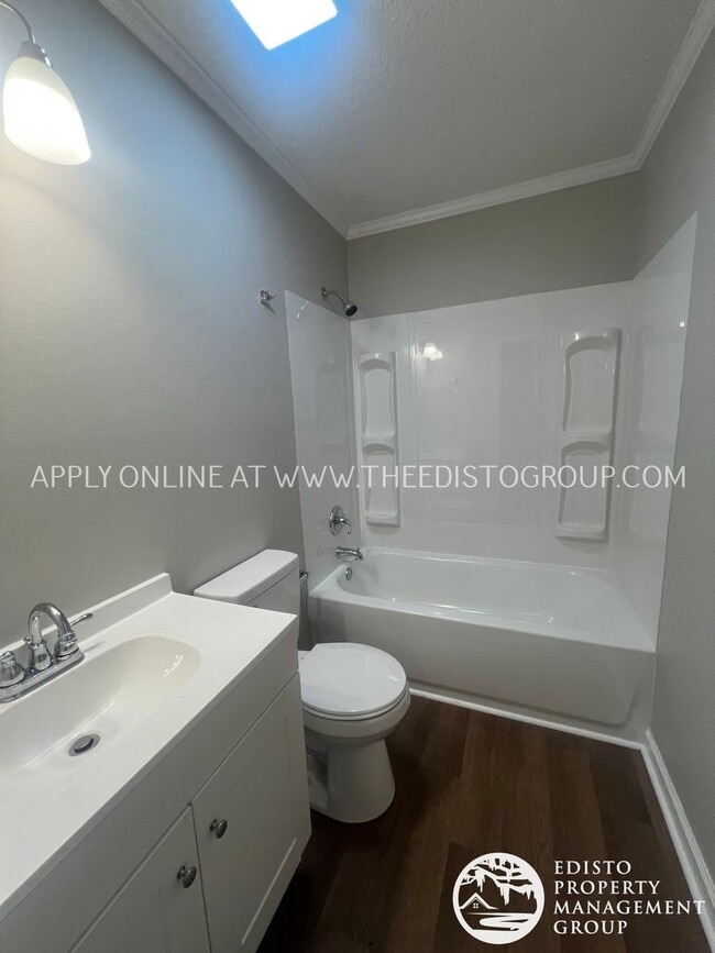 Building Photo - Cozy 2-Bed, 2-Bath Home in Orangeburg, SC