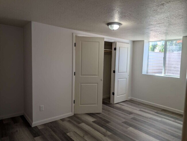 Building Photo - Pet-Friendly 3 Bedroom Basement Apartment | All Utilities & Internet Included | Near Snow College