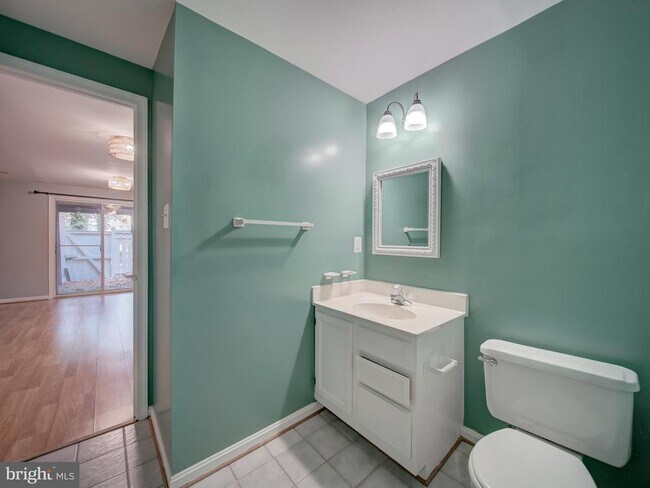 Building Photo - 6191 Little Valley Way