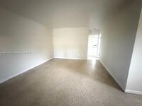 Building Photo - 1200 SW 42nd Ave