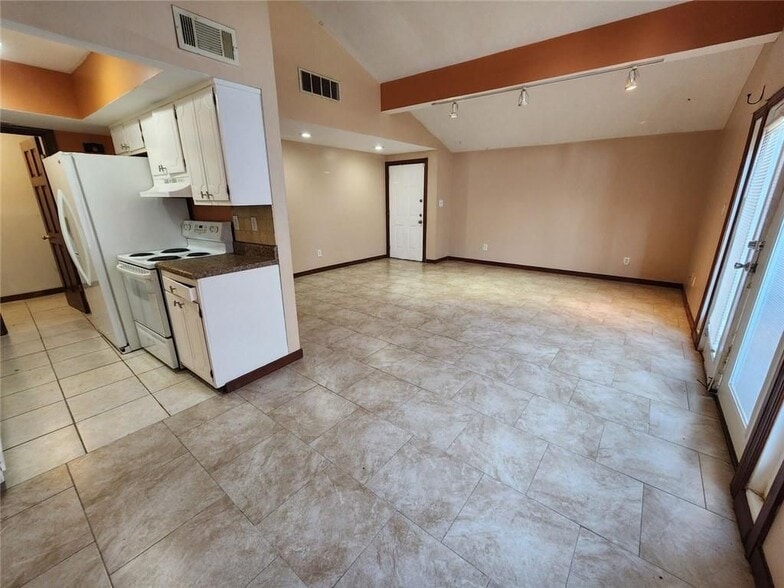 Building Photo - 3186 Quincetree Ln