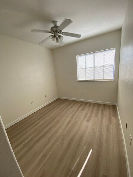 Building Photo - 2862 SW 145th Ave
