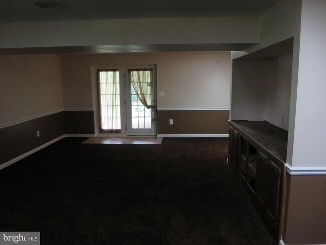 Building Photo - 12729 Falcon Dr