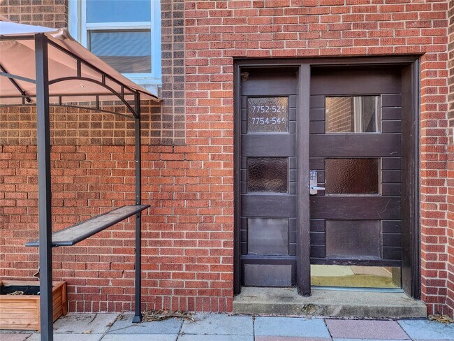 Building Photo - 7752 Wise Ave