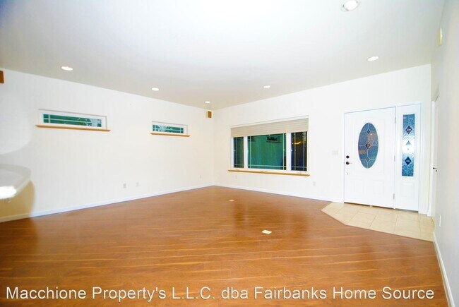 Building Photo - 2 br, 2 bath House - 1850 RJ Loop
