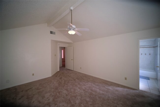 Building Photo - 12051 Spring Grove Dr