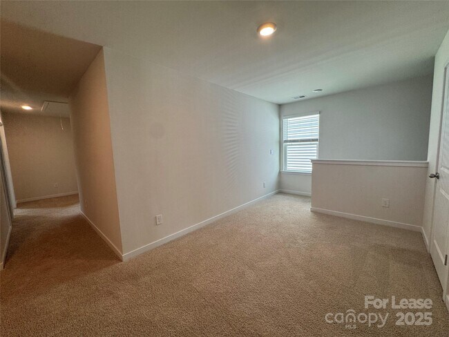 Building Photo - 12232 Lady Bell Dr
