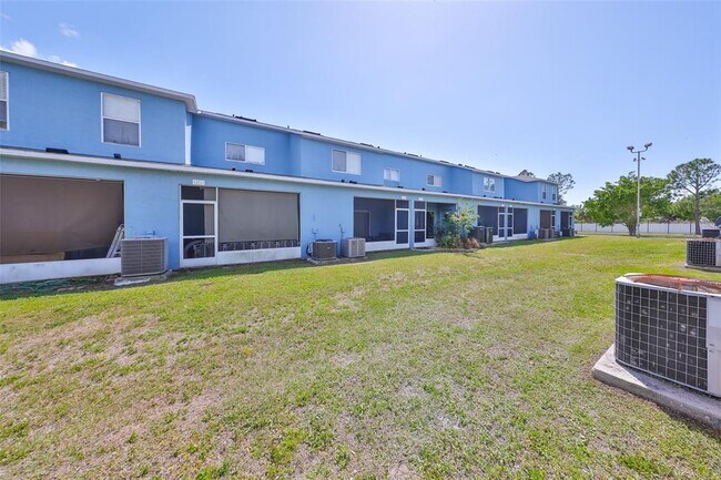 Building Photo - 6713 Lake Rochester Ln