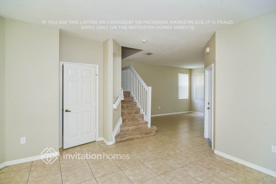 Building Photo - 11885 SW 152nd Pl