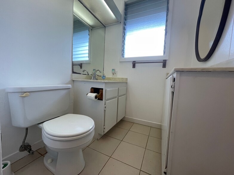 Building Photo - 258 Kuupua St