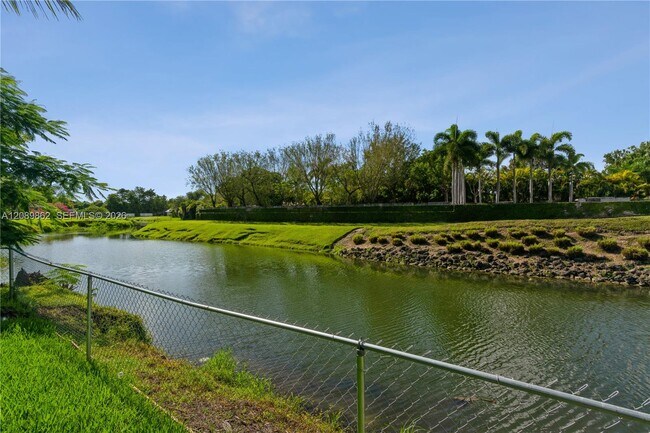 Building Photo - 7770 SW 106th Terrace