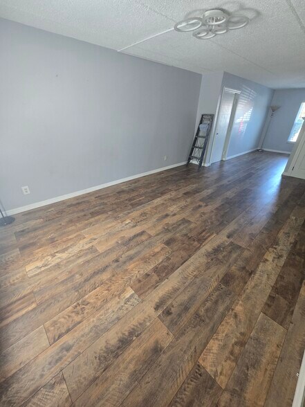 Building Photo - 1335 85th Ter N
