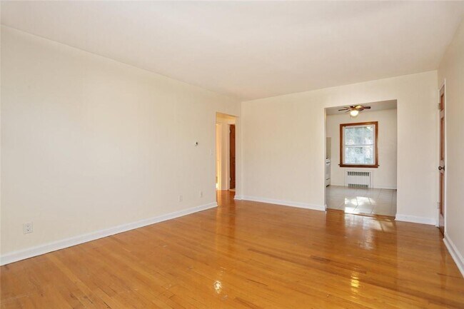 Building Photo - 1 Rockland Ave