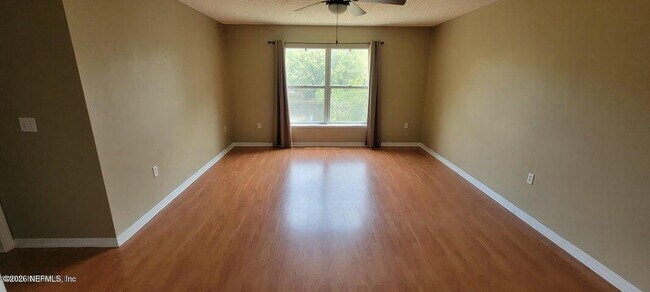 Building Photo - 2017 Millington Ln