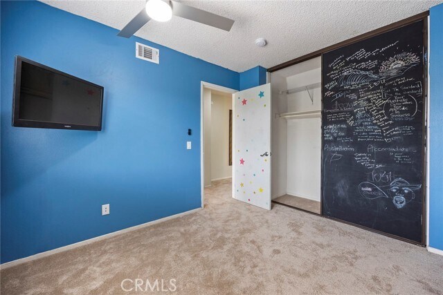 Building Photo - 2244 Black Pine Rd