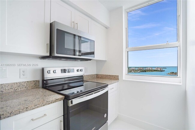 Building Photo - 90 Alton Rd