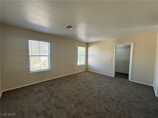 Building Photo - 9900 Calabasas Ave