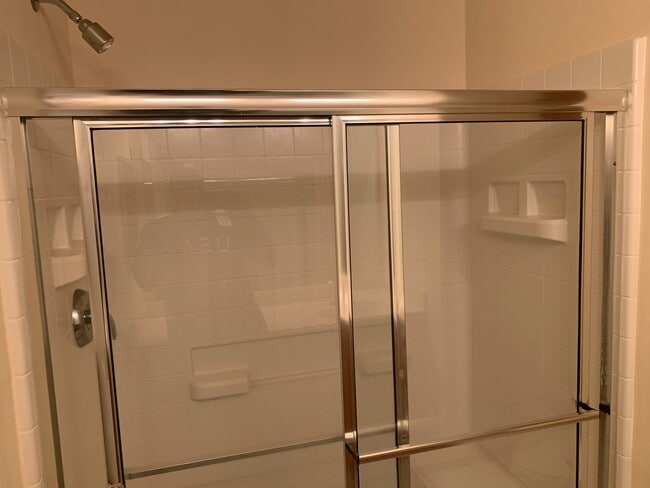 Building Photo - End Unit Townhome located in the Covington...