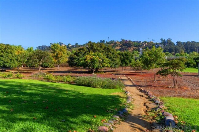 Building Photo - Welcome to our stunning 1-bedroom, 1.5-bat...